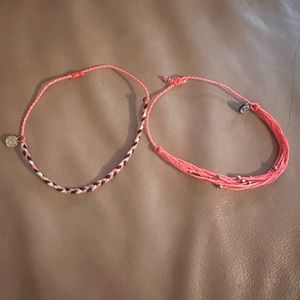 Set of two Pura Vida bracelets